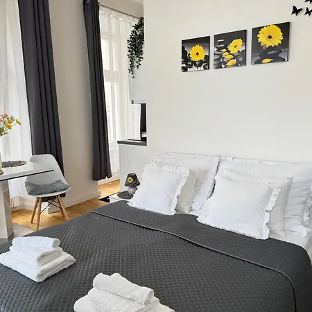 Praha 1 Florenc Hlavni Mesto Romantic Apartments Exterior photo