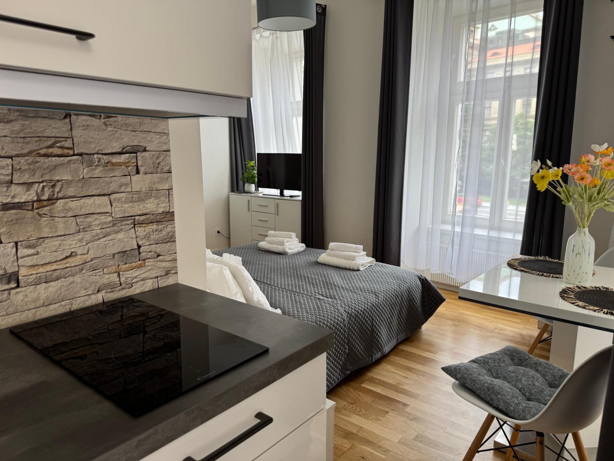 1 Florenc Hlavni Mesto Romantic Apartmán